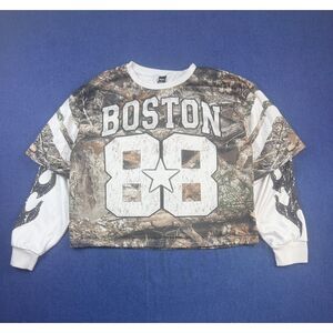 Manfinity unisex S Boston 88 Camo Layered Graphic Sweatshirt Y2K